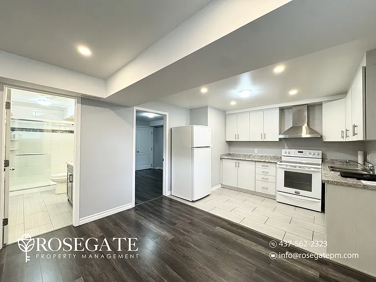 845 Spinning Wheel Cres #2 — Photo 3