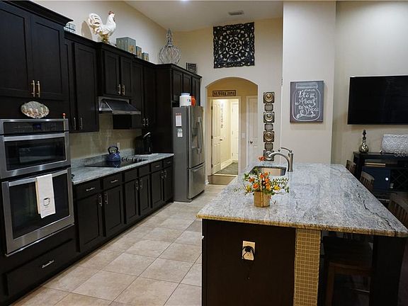 4th image of 3406 Knoxville Pl