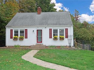 95 Arlington St, Meriden, CT 06450