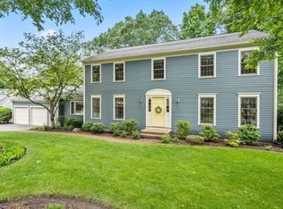 8 Broushane Cir, Shrewsbury, MA 01545