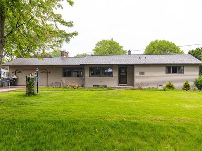 1400 SUNSET LANE, Menasha, WI, 54952