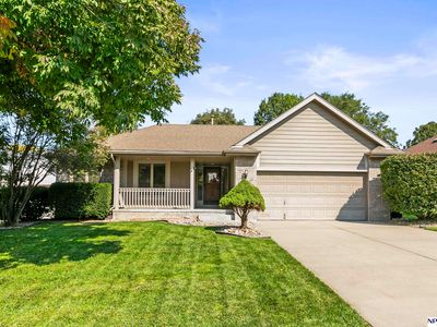 2112 Betsy Ave, Papillion, NE, 68133