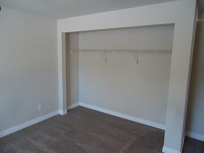 4th image of 2707 Park Way