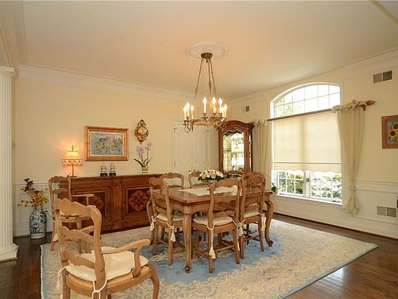 5th image of 1135 Saint Mellion Dr