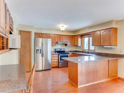 447 Brookwood Dr, Hudson, WI, 54016