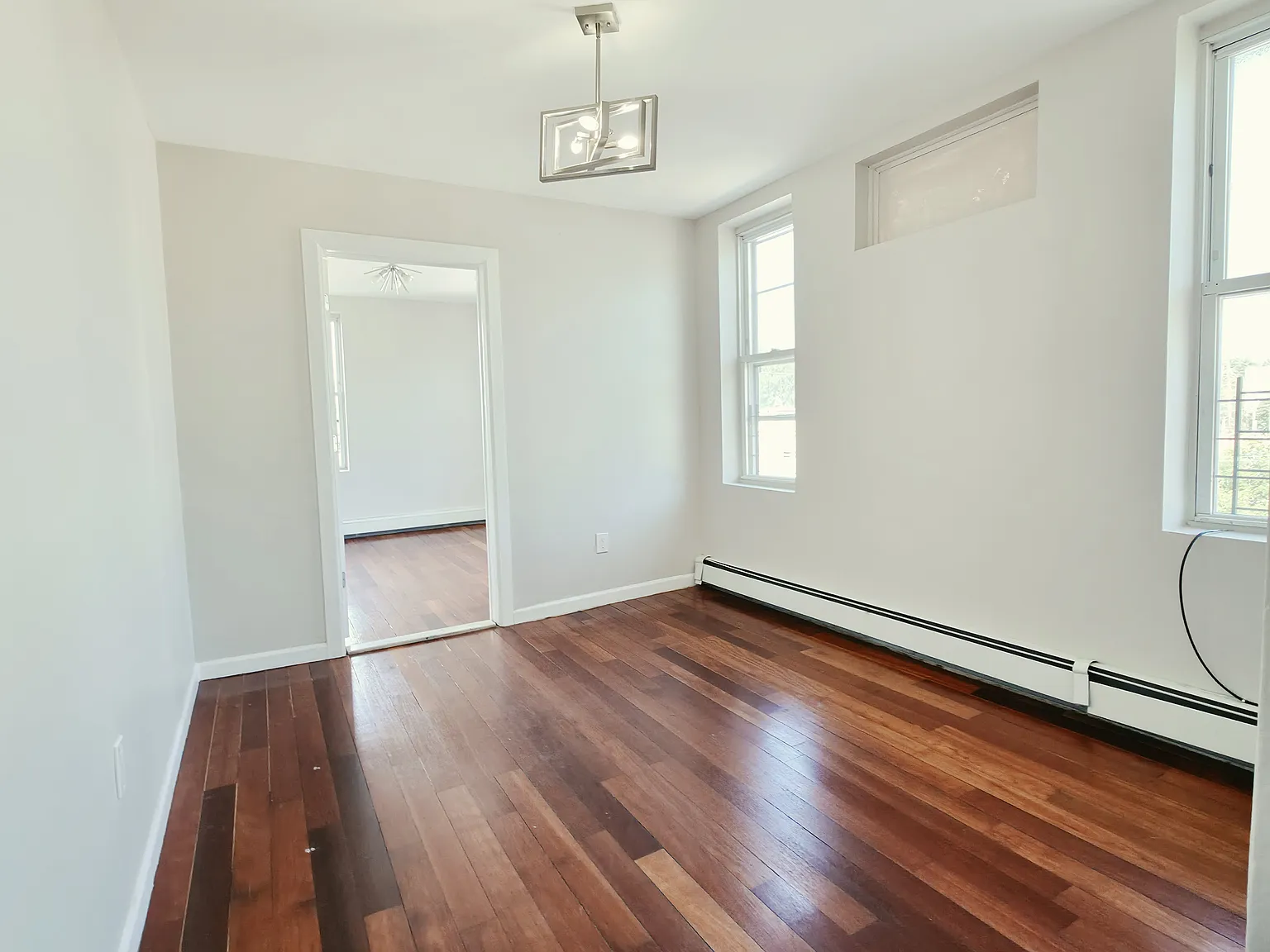 2 bed, 800 sqft, $1,700 — Photo 3