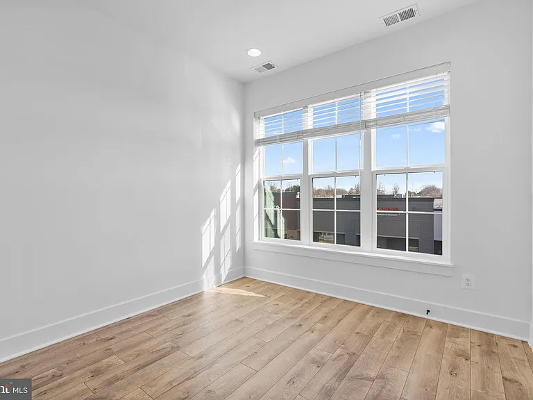 3104 Camber Pl — Photo 12