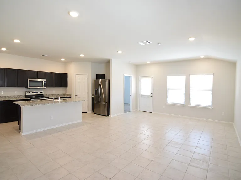 9621 Falme Ln — Photo 8