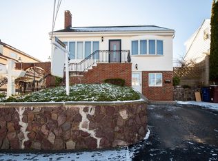 318 Proctor Ave, Revere, MA 02151