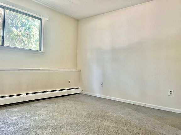 4th image of 339 Oakland St #1