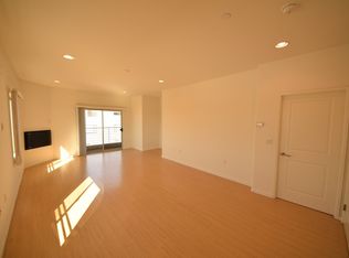 3637 Dunn Drive, Los Angeles, CA 90034