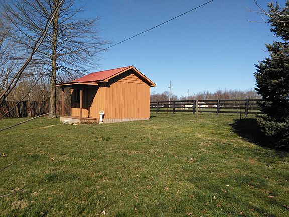 4th image of 114 Westwood Dr