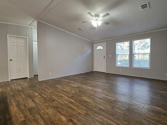 4th image of 126 Todd St #126