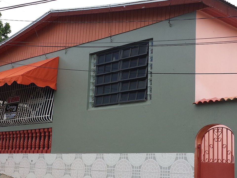 2nd image of 123 Calle Alfonso Pillot E