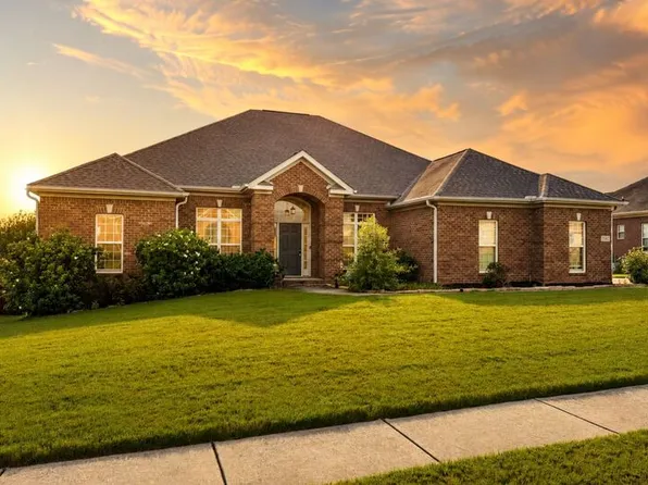 7587 Crestridge Dr SE, Owens Cross Roads, AL 35763