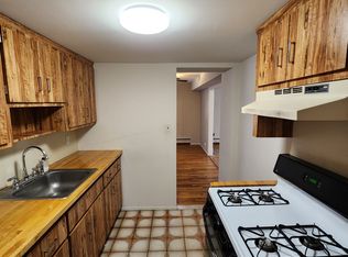 190 Bayville Ave APT 6, Bayville, NY 11709