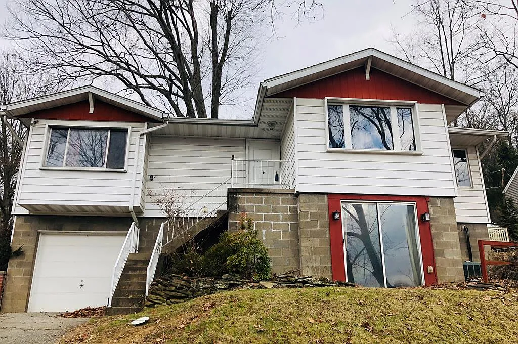 14 Arlington Dr photo 1