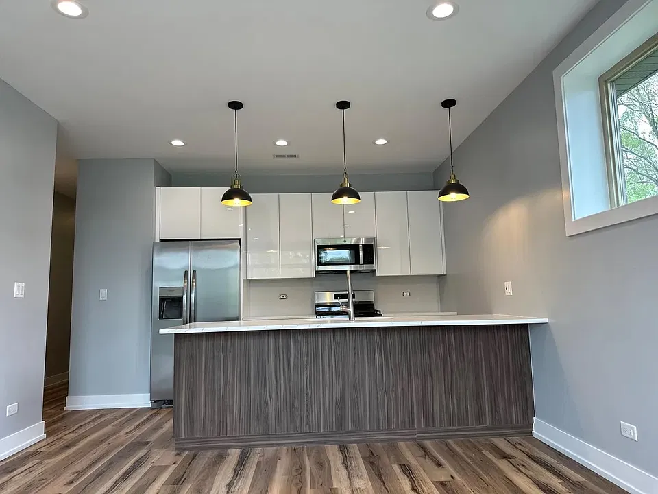 5323-25 S Calumet Ave #1-3