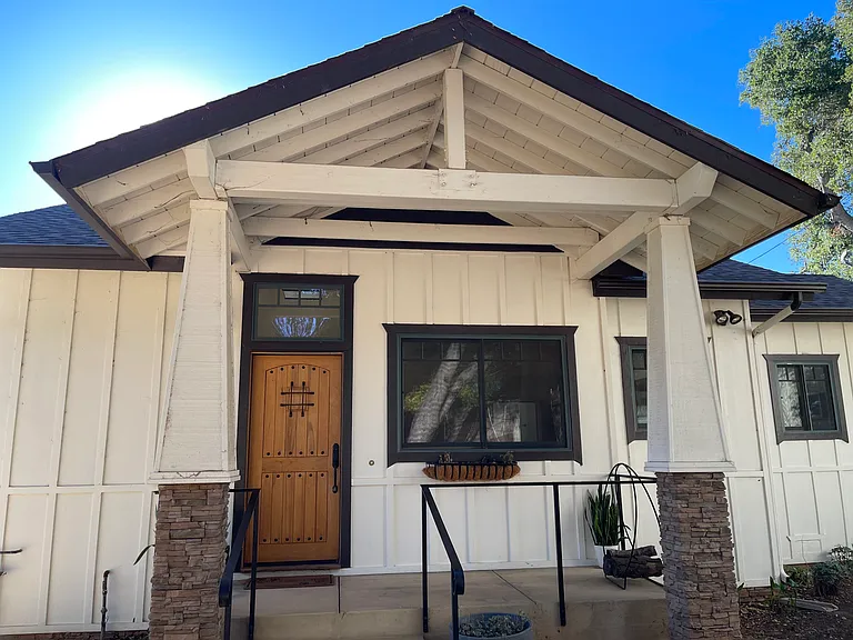 651 S La Luna Ave — Photo 1