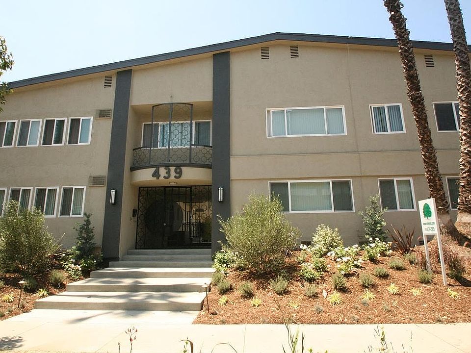 1st image of 439 S Saint Andrews Pl APT 2
