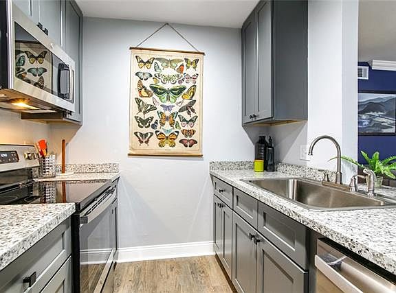 3rd image of 2417 Houma Blvd APT F
