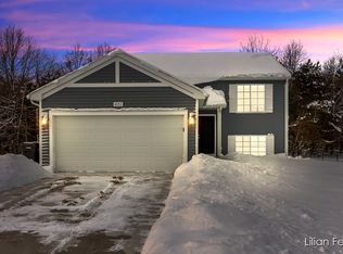 4053 Tributary Dr, Holland, MI 49424