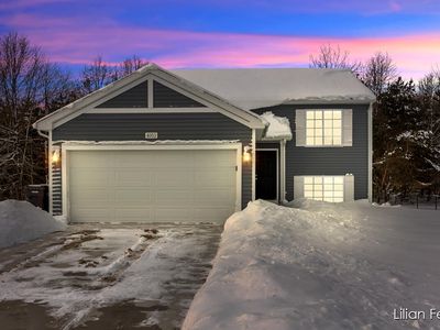 4053 Tributary Dr, Holland, MI, 49424