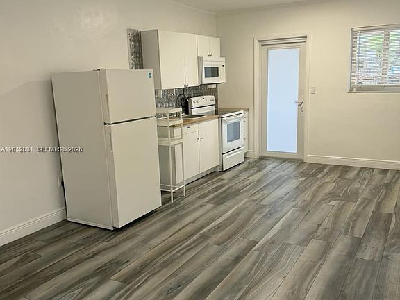 2nd image of 3115 NW 23rd Ave #0