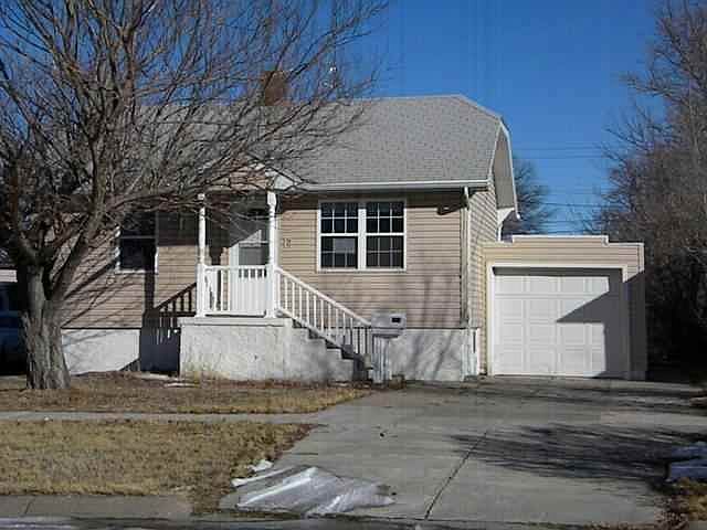 1st image of 1521 E 2nd St