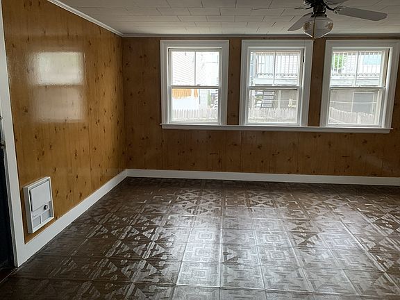 4th image of 71 Central Ave