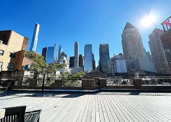 Rented by Avenues Real Estate | media 19