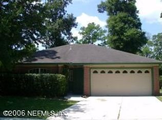 1258 Windy Willows Dr, Jacksonville, FL 32225