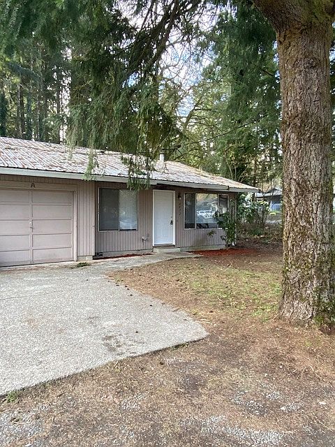 1st image of 4912A Rumac St SE