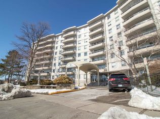 80 Grandravine Dr #703, Toronto, ON M3J1B2