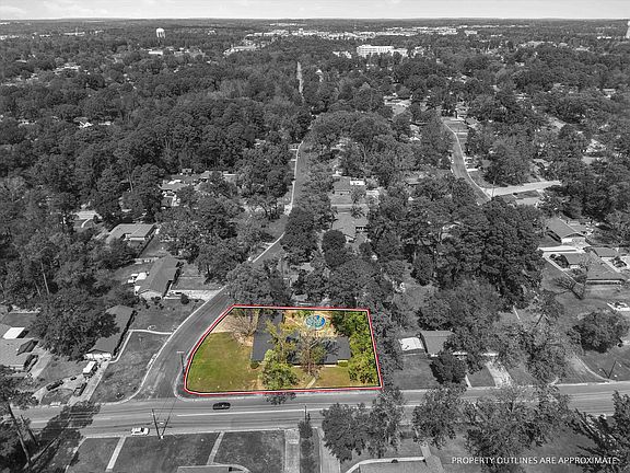 2nd image of 701 Eden Dr