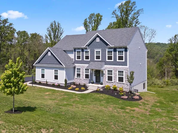 185 Oak Grove Rd, Morgantown, PA 19543