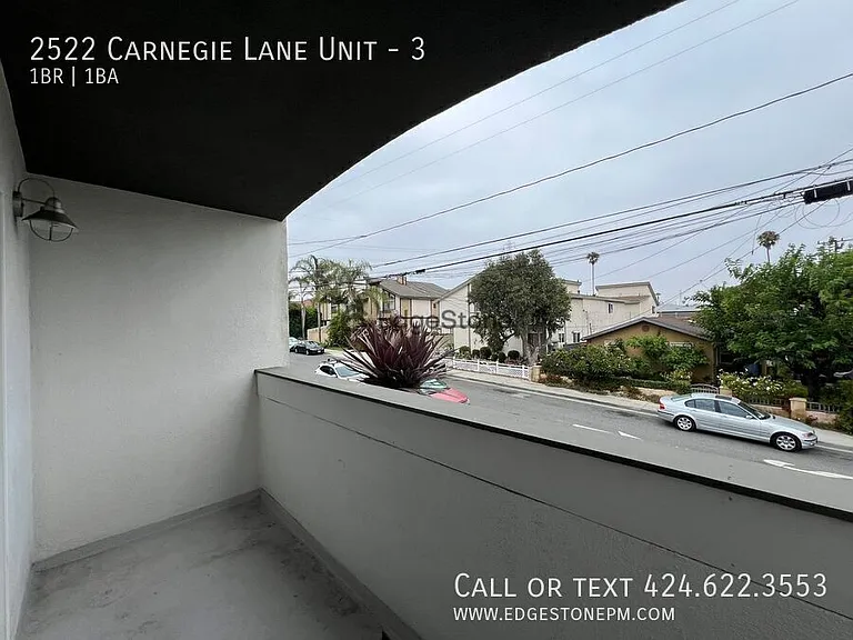 2522 Carnegie Ln #3 — Photo 9
