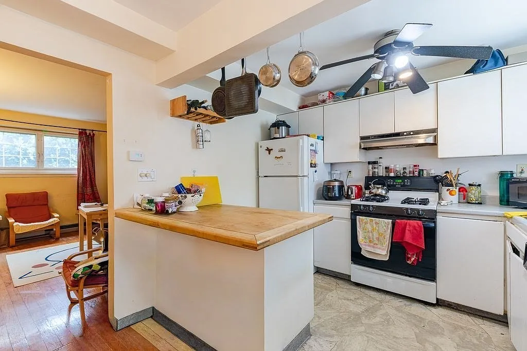2 bed, 703 sqft, $2,750 — Photo 1