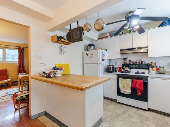 20 Saint Paul St APT 1, Brookline, MA 02446