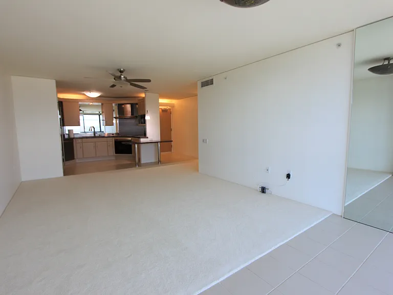 88 Piikoi St #3807 — Photo 5