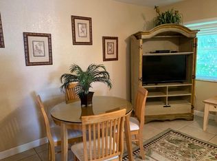 211 S Swinton Ave APT 6, Delray Beach, FL 33444