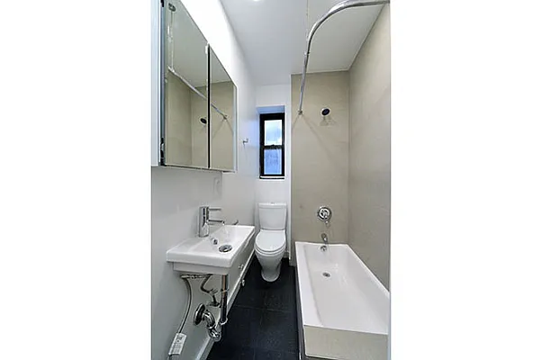 Rented by Aether Property Group | media 39