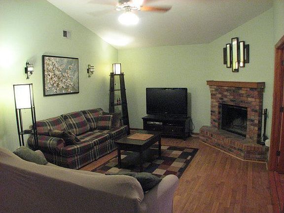 5th image of 4066 Cottage Wood Trl