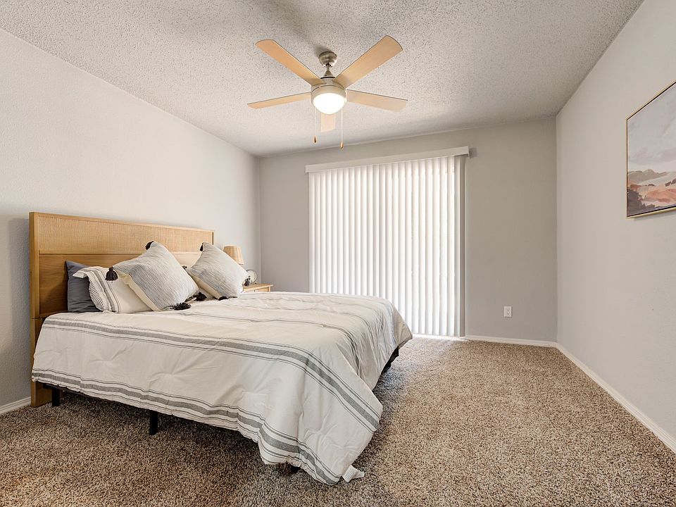 Discover the Vibrant Lifestyle of The Brickson Apartments near