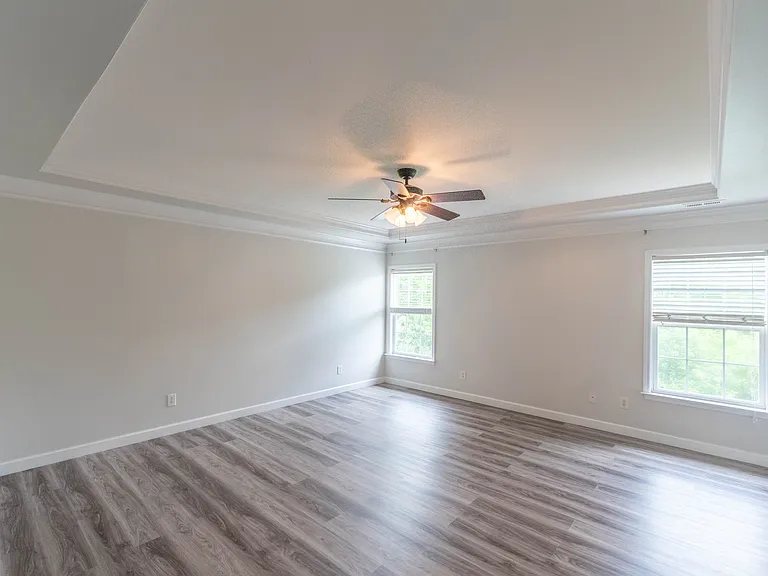 25 Forest Creek Dr — Photo 16