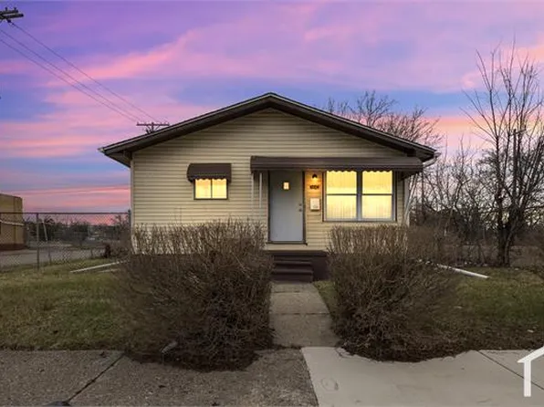 3842 Tuxedo St, Detroit, MI 48206