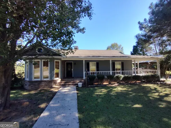 64 Lake Dr, Manchester, GA 31816