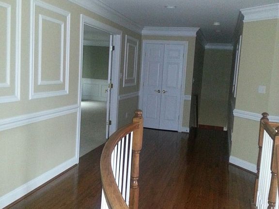 4th image of 1206 Shelby Dale Ln