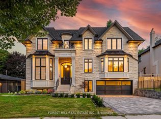 39 Rippleton Rd, Toronto, ON M3B 1H4