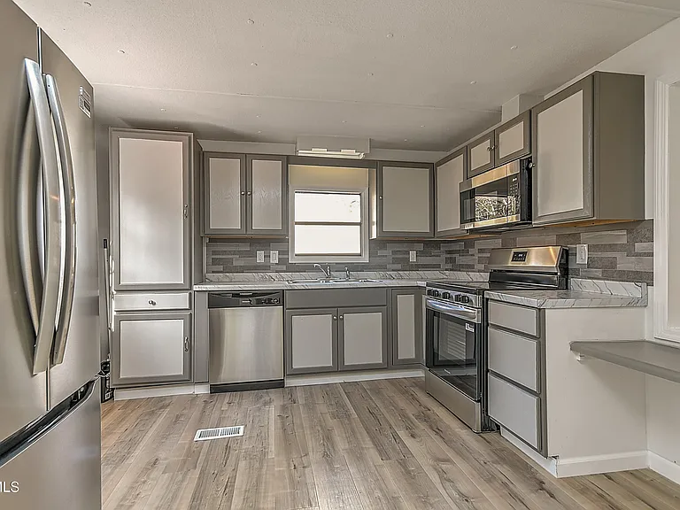 704 Church Hill Dr — Photo 10